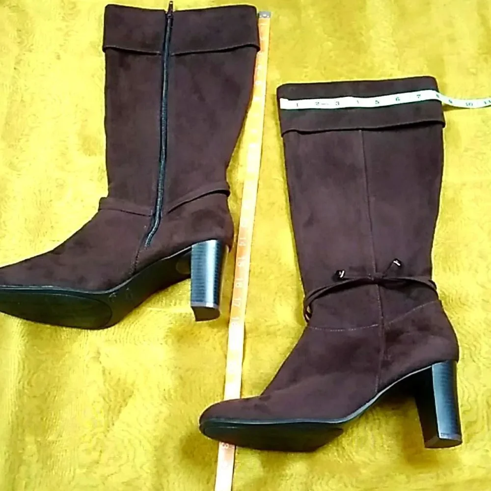 Predictions Boots Suede Brown Women Shoes Size 10